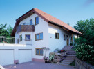 Haus mit 2 Garagen